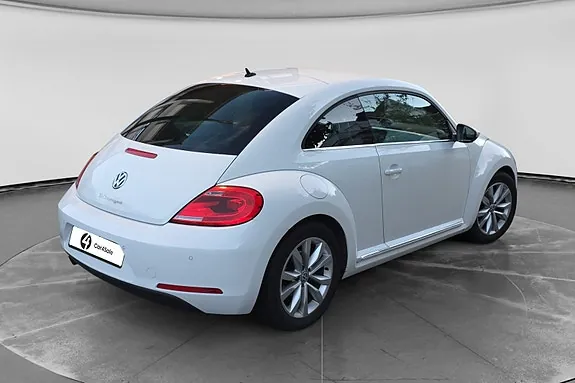 Volkswagen Beetle 2012 photo 4