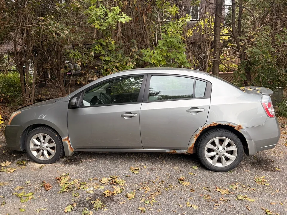 Nissan Sentra 2012 photo 3