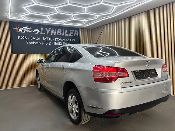 Citroen C5 2010 photo 3