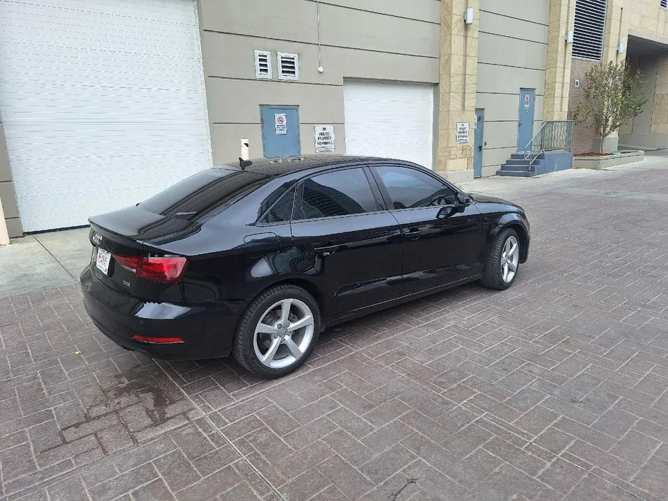 Audi A3 2016 photo 3