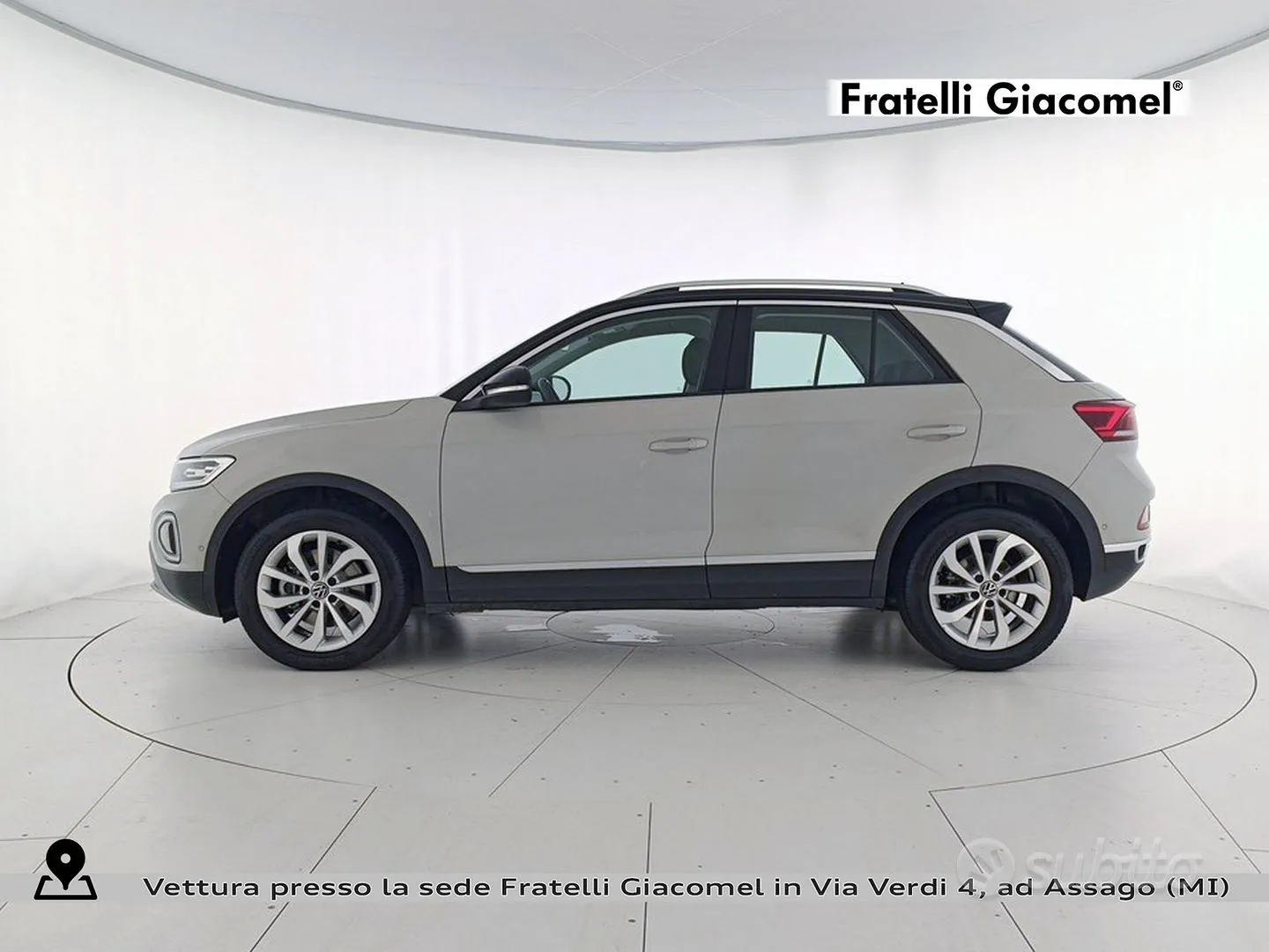 Volkswagen T-Roc 2023 photo 3
