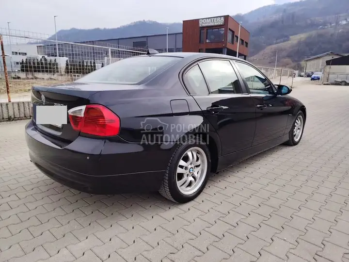 BMW 320D 2005 photo 4