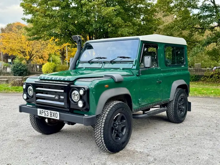 Land Rover Defender 90 2004 photo 3
