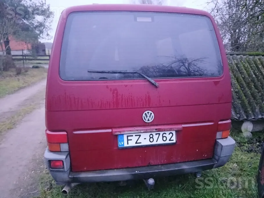 Volkswagen T4 1992 photo 4