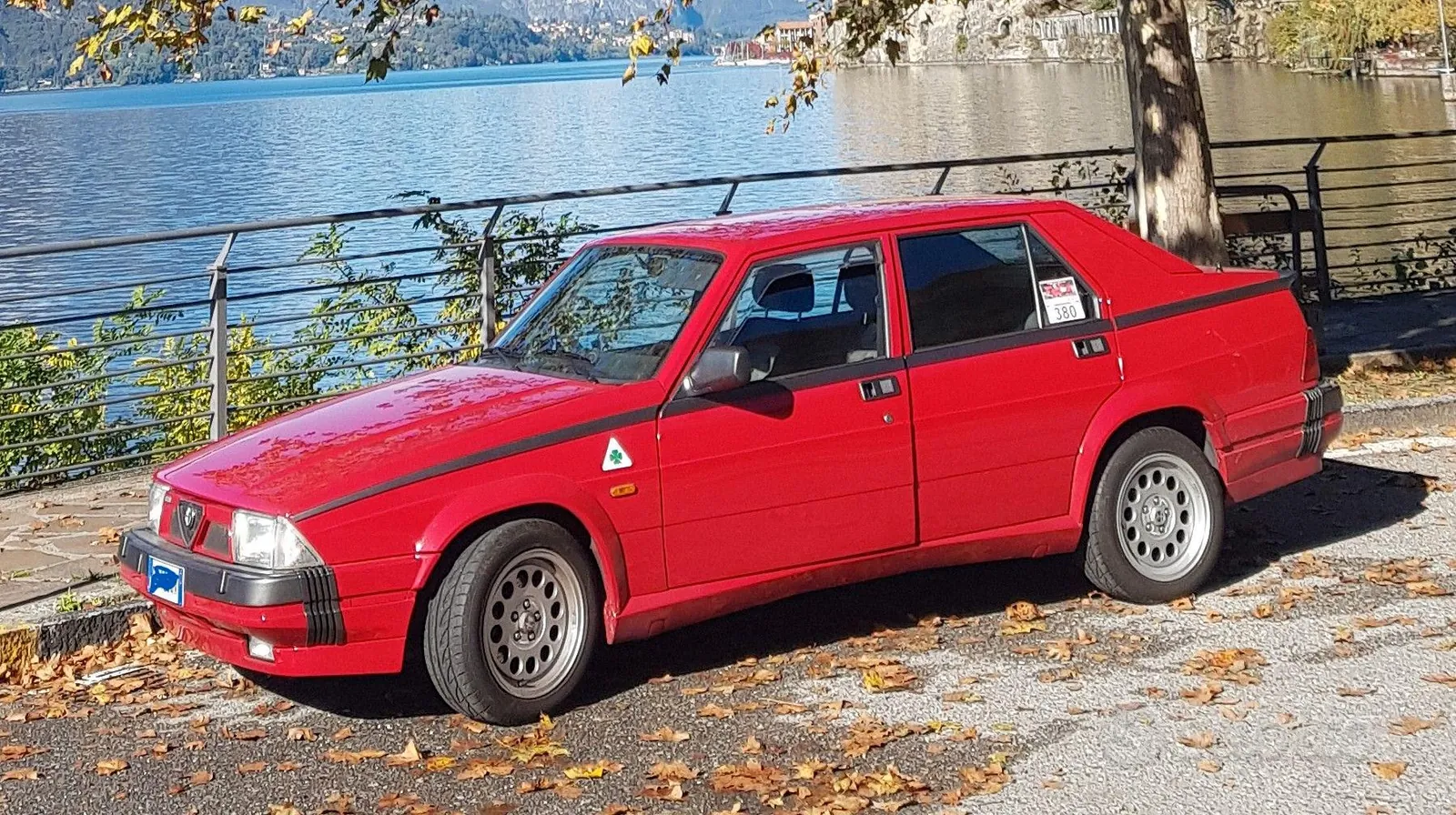Alfa Romeo 75