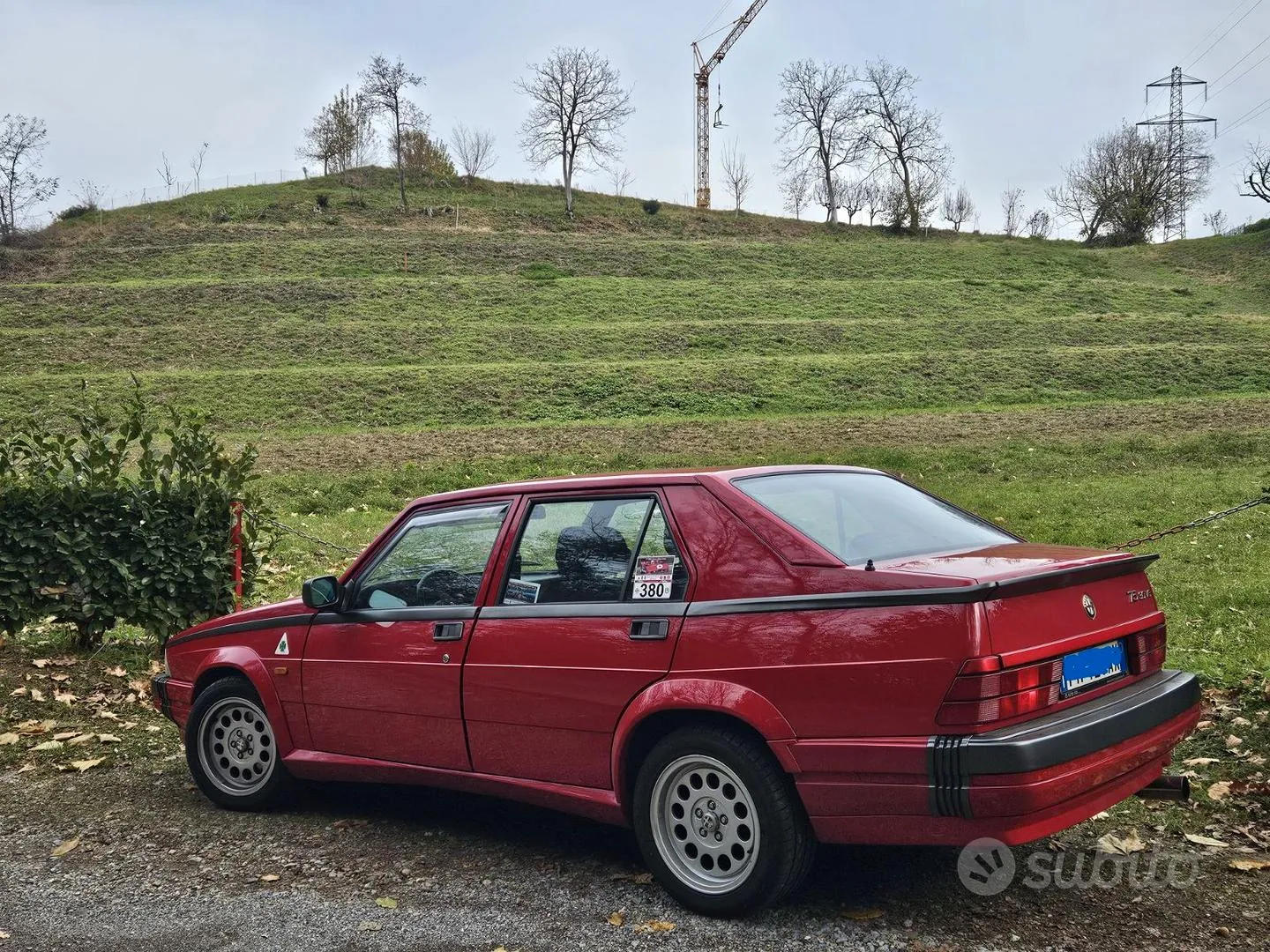 Alfa Romeo 75 1989 photo 3