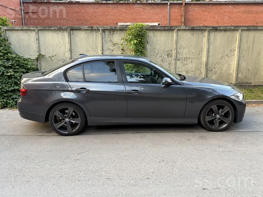 BMW 320 2006 photo 3