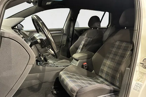 Volkswagen Golf I 2018 photo 3