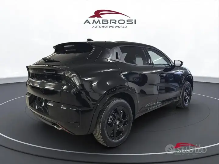 Alfa Romeo Junior 2026 photo 3