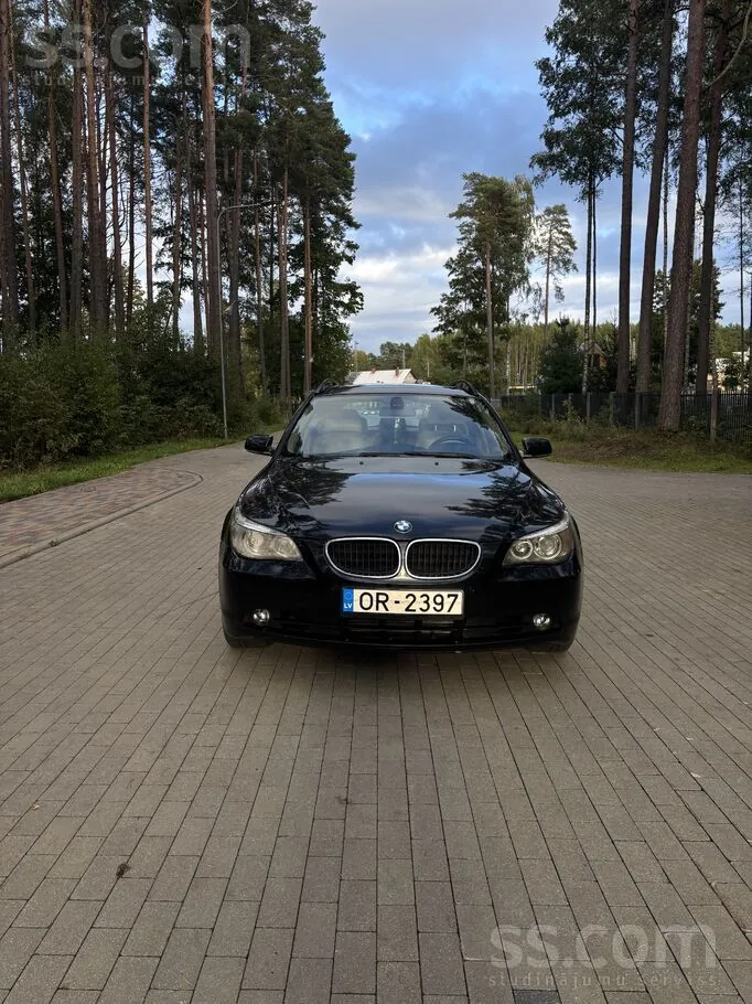 BMW 525 2004 photo 3