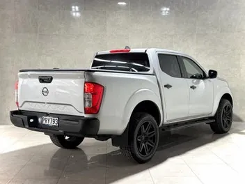 Nissan Navara 2023 photo 4