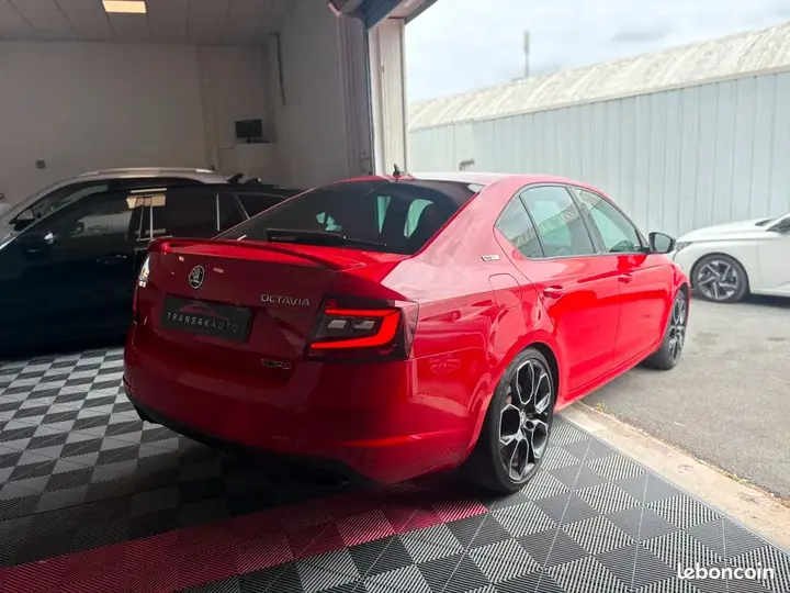 Skoda Octavia 2018 photo 5