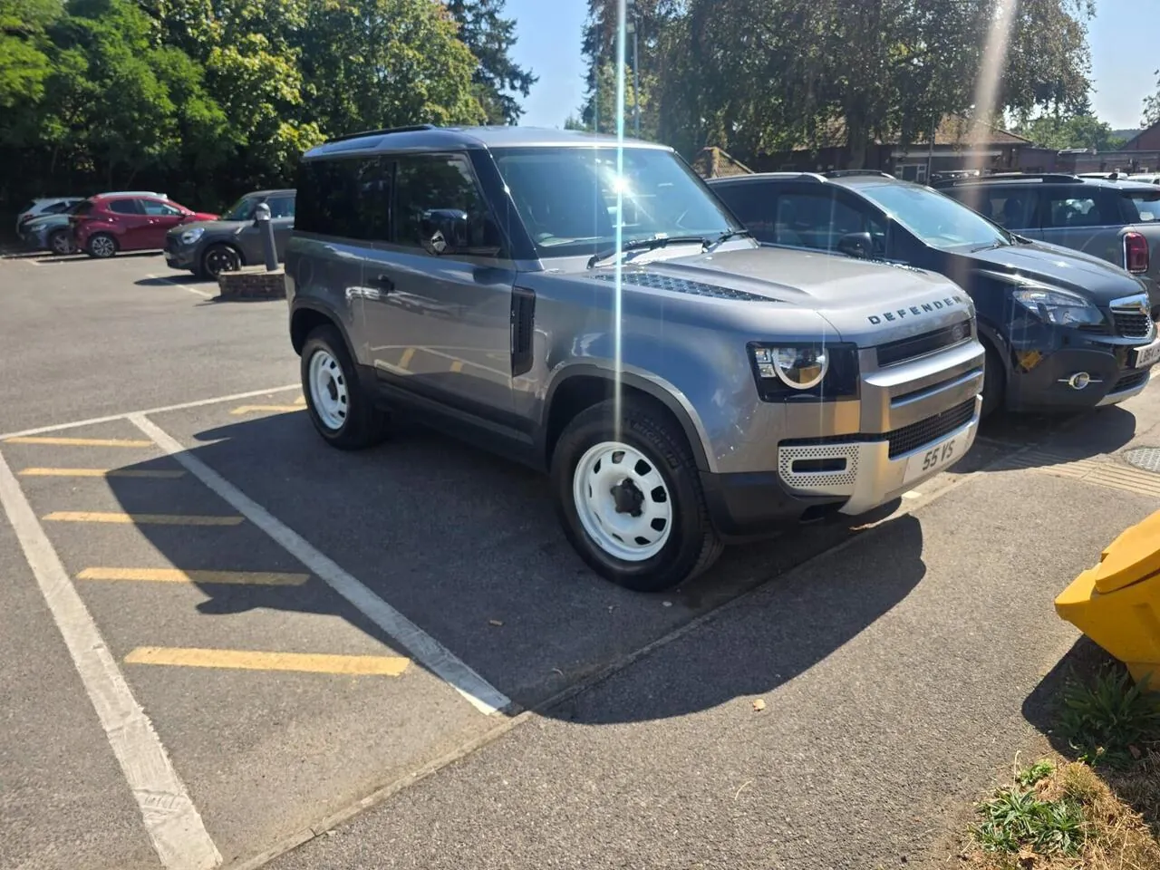 Land Rover Defender