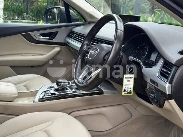 Audi Q7 2018 photo 4