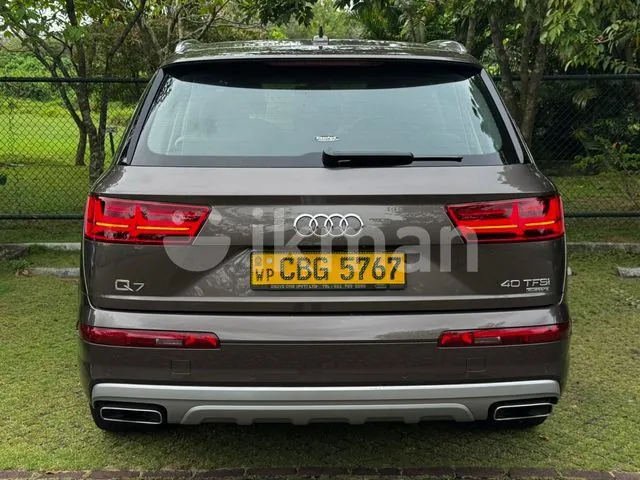 Audi Q7 2018 photo 2