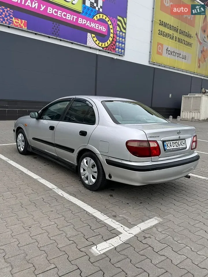 Nissan Almera 2002 photo 3