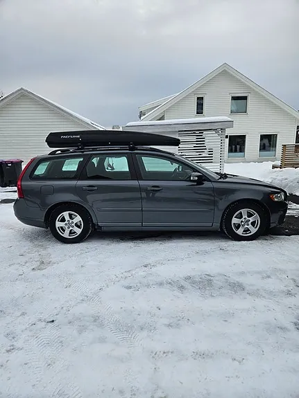 Volvo V50 2009 photo 2