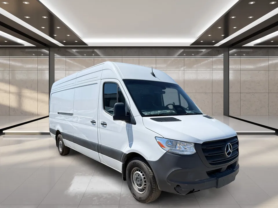Mercedes-Benz Sprinter 2025 photo 2