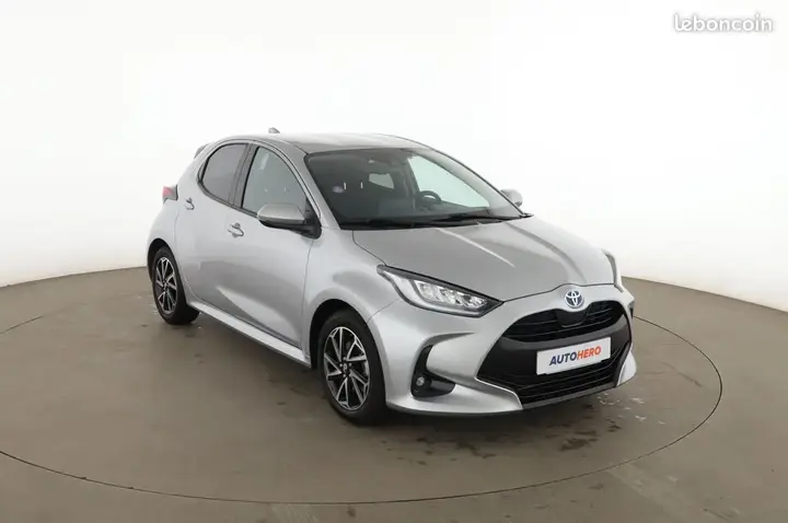 Toyota Yaris 2024 photo 4