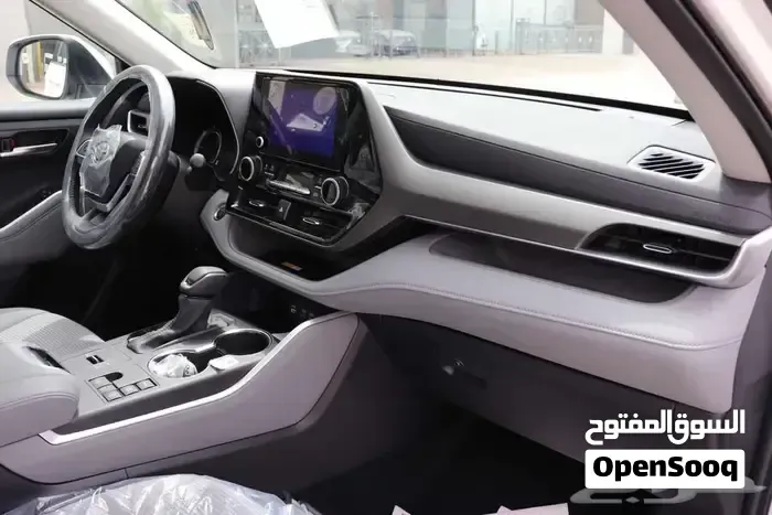 Toyota Highlander 2026 photo 3