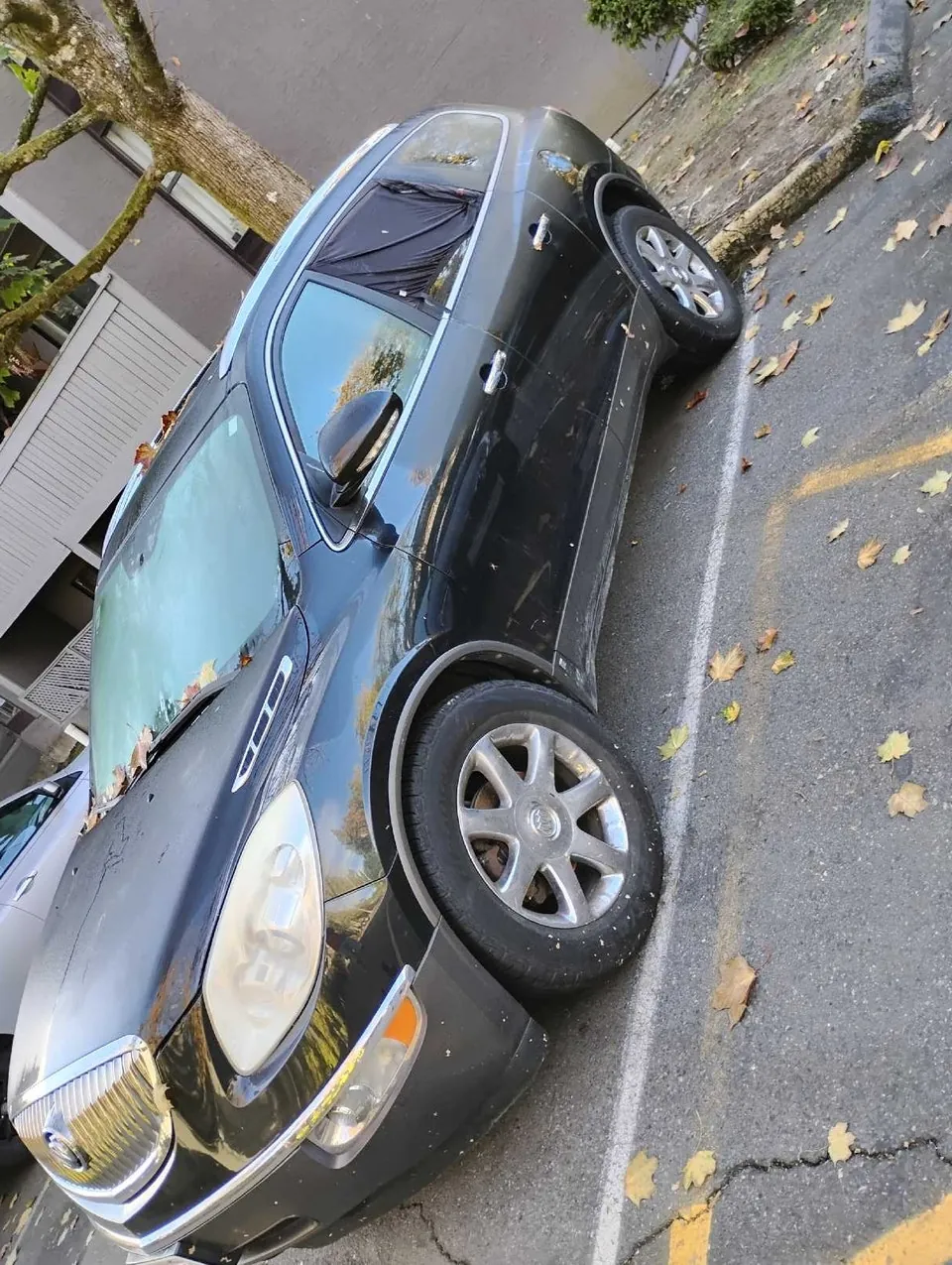 Buick Enclave 2010 photo 2