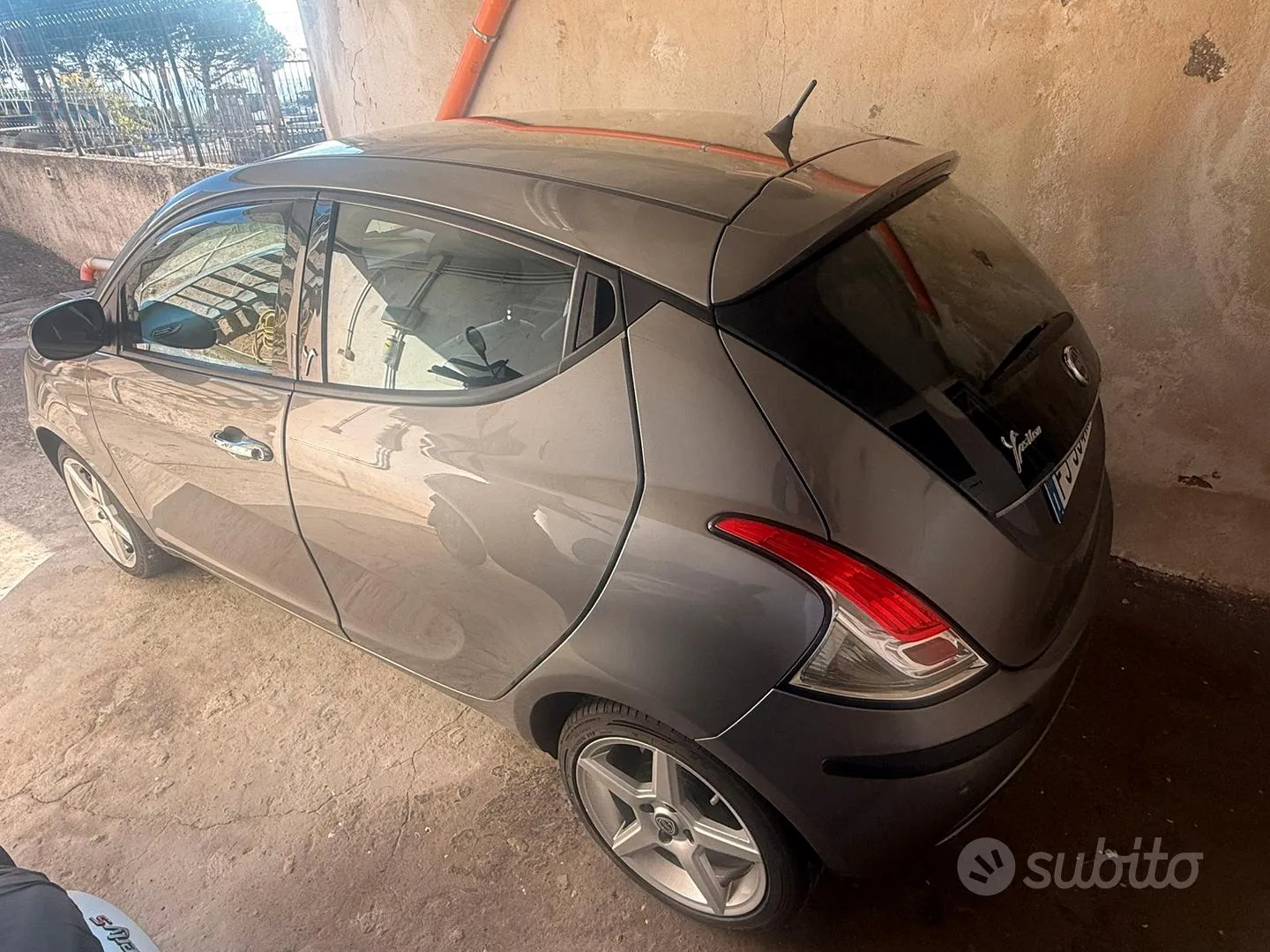 Lancia Ypsilon 2017 photo 2