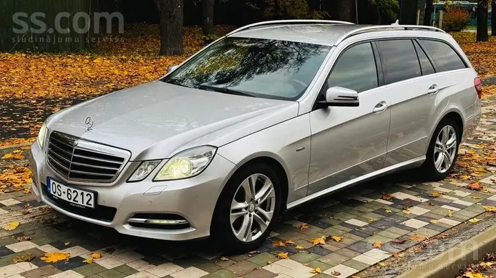 Mercedes-Benz E220
