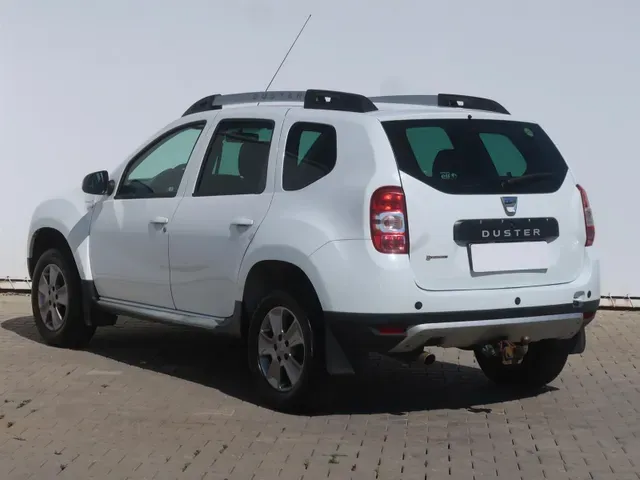 Dacia Duster 2014 photo 3