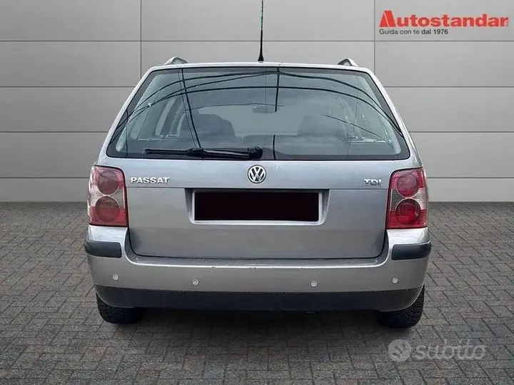 Volkswagen Passat 2003 photo 5