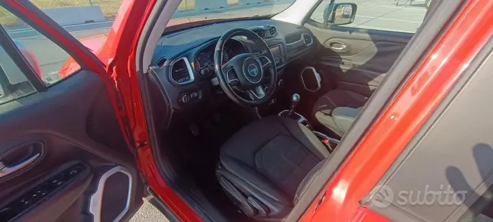 Jeep Renegade 2015 photo 5