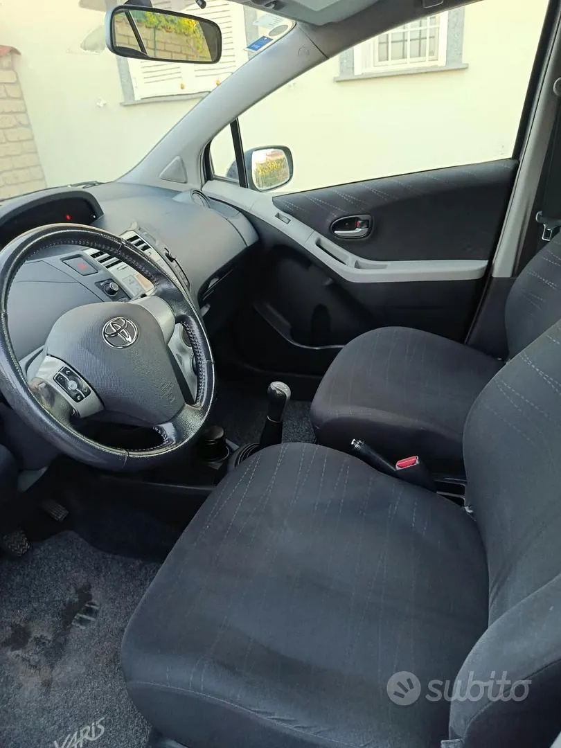 Toyota Yaris 2006 photo 5