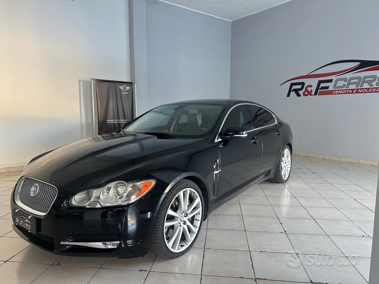 Jaguar Xf 2014 photo 2