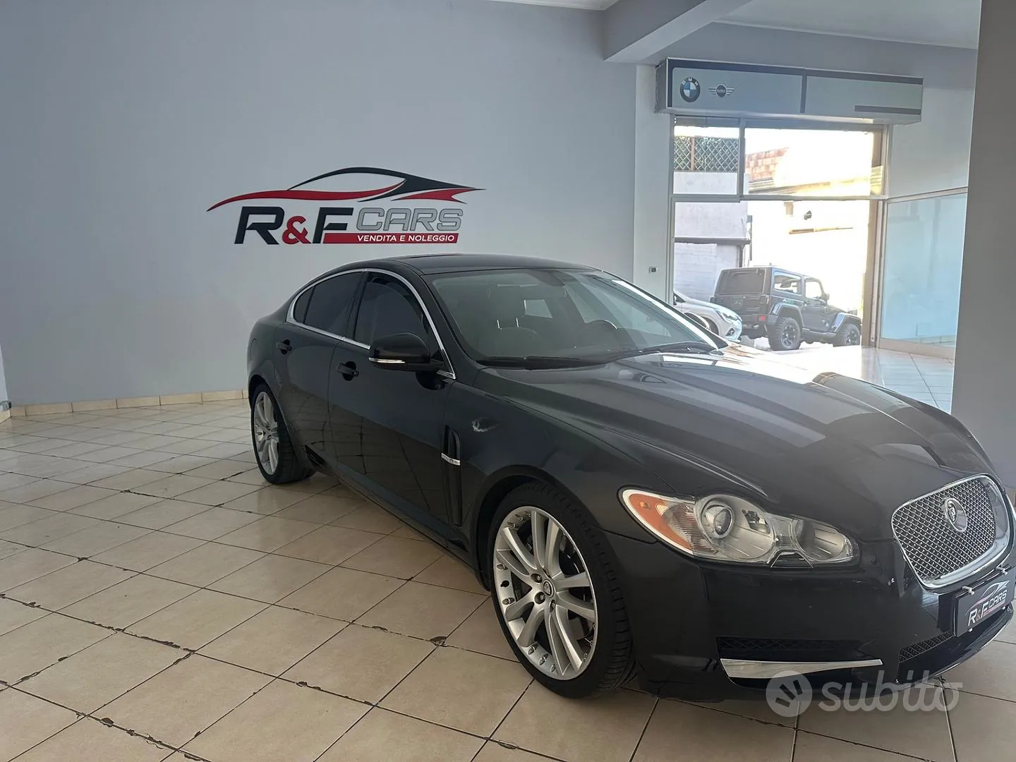 Jaguar Xf 2014 photo 3