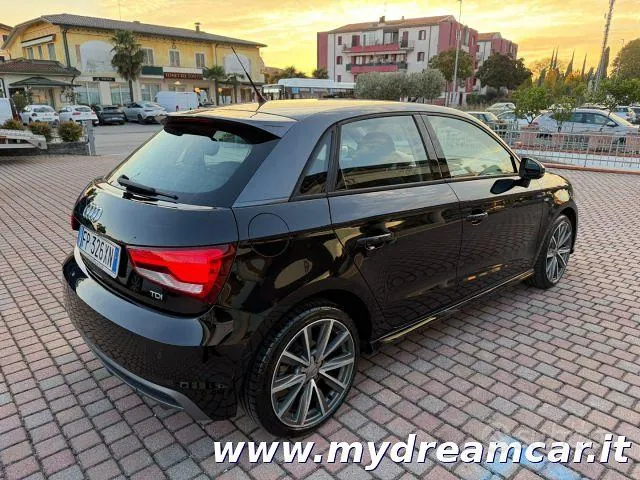 Audi A1 2018 photo 5