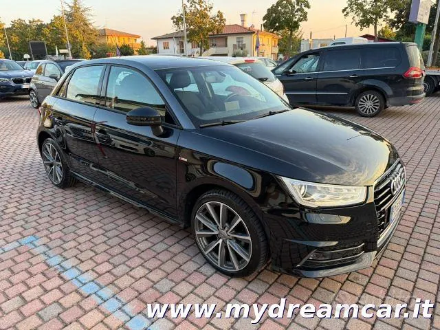 Audi A1 2018 photo 3