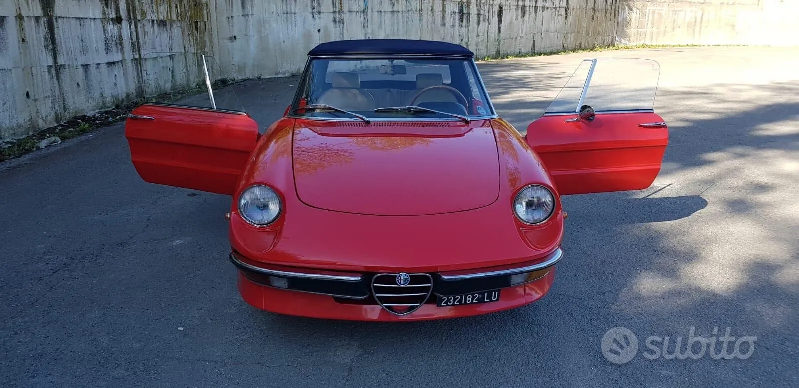 Alfa Romeo Spider 1970 photo 4