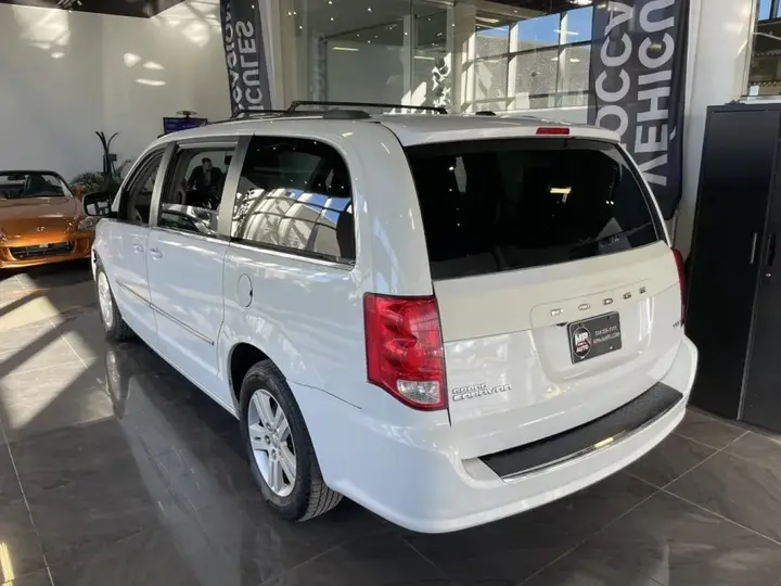 Dodge Grand Caravan 2015 photo 5