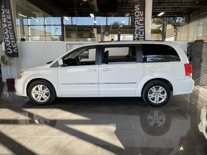 Dodge Grand Caravan 2015 photo 4