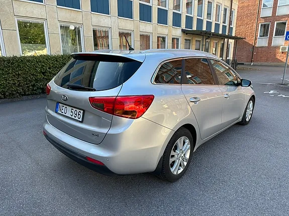 Kia Ceed 2013 photo 2