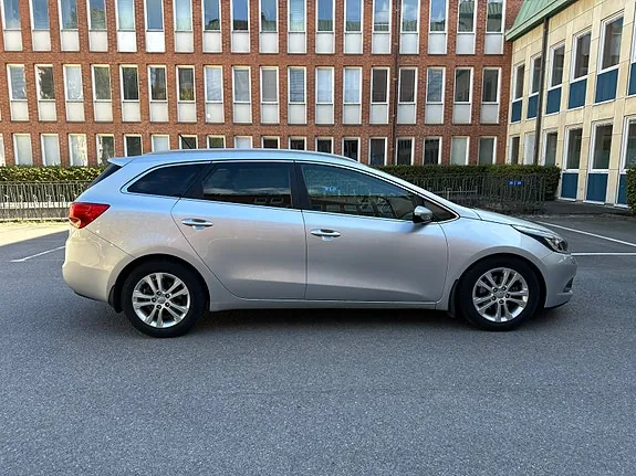 Kia Ceed 2013 photo 5