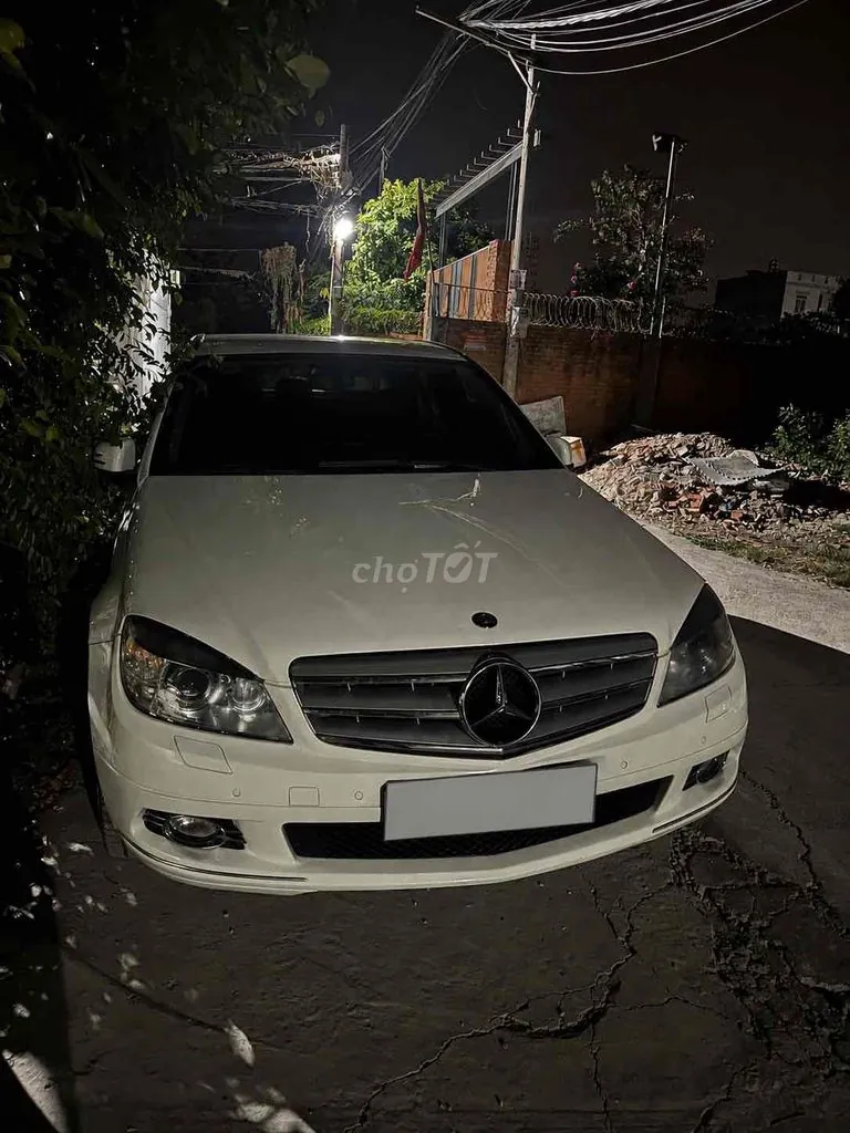 Mercedes-Benz C200 Cgi 2010 photo 2