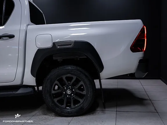 Toyota Hilux 2025 photo 4
