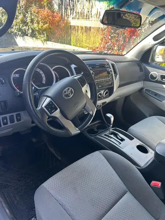 Toyota Tacoma 2012 photo 3
