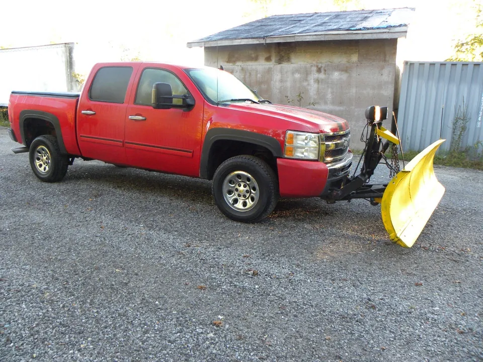 Chevrolet Silverado 1500 2011 photo 3