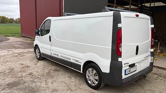Opel Vivaro 2008 photo 3