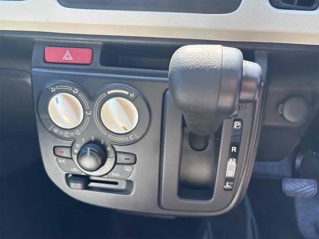Suzuki Alto 2018 photo 5
