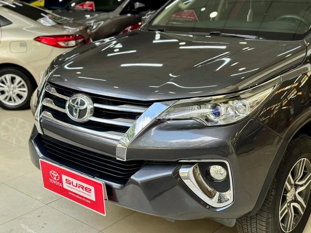 Toyota Fortuner 2017 photo 2