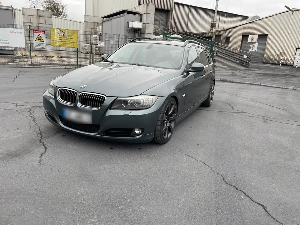 BMW 330D
