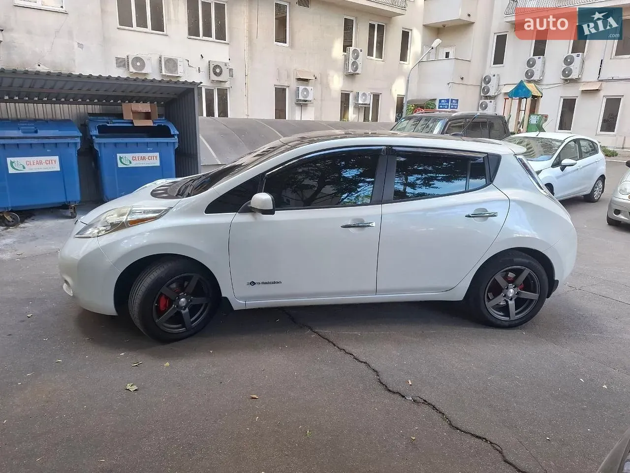 Nissan Leaf 2013 photo 5