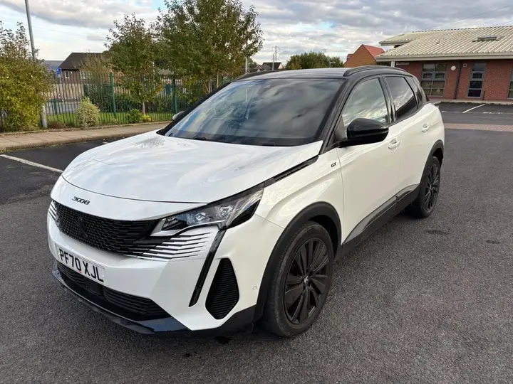 Peugeot 3008 2021 photo 4